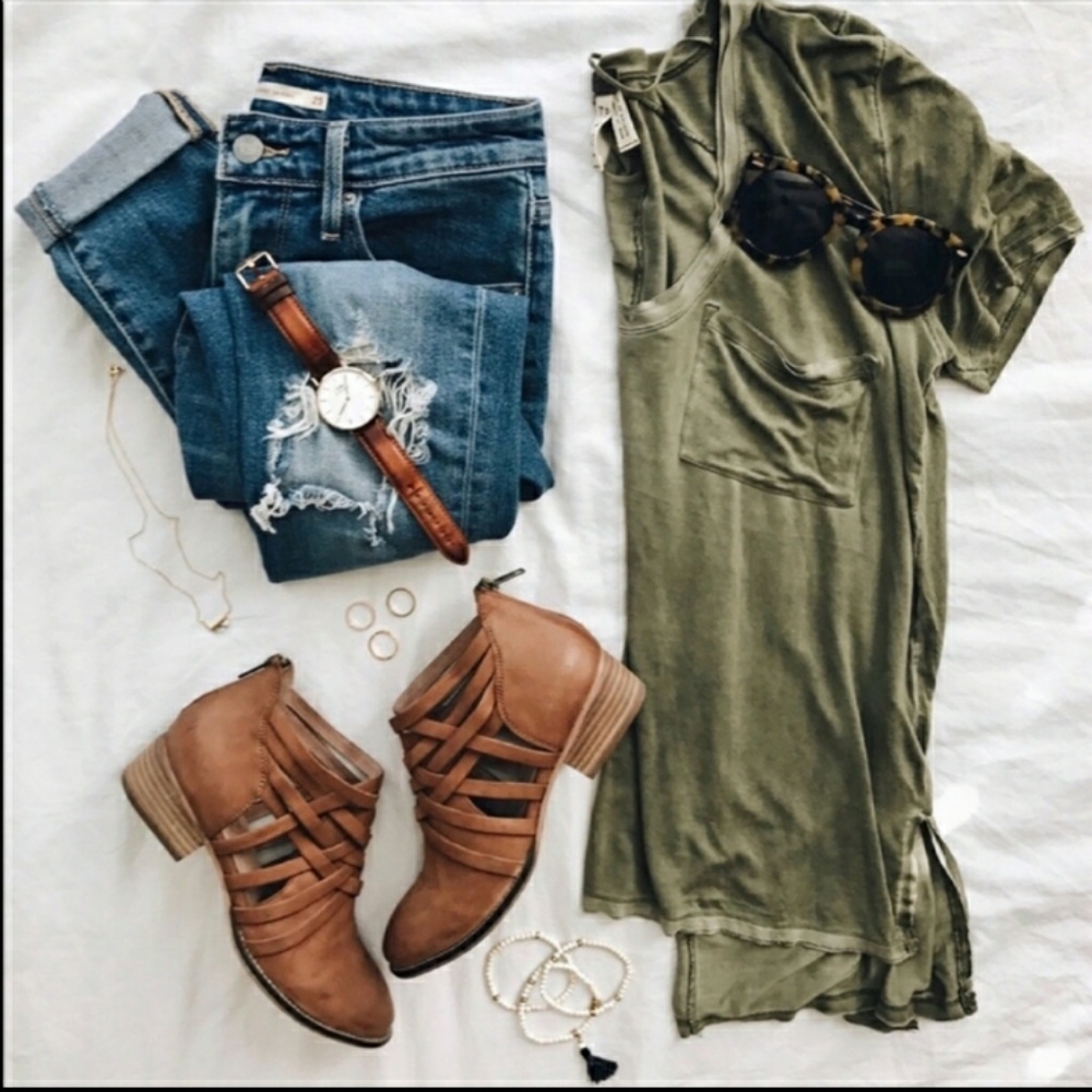 Trendy outfit mystery box! - Picture 4 of 4